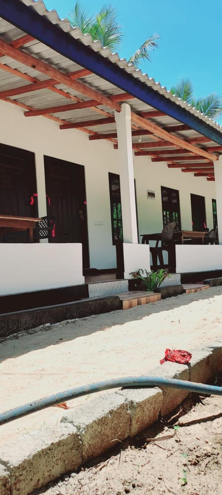 Nilaveli Beach Rooms Luaran gambar