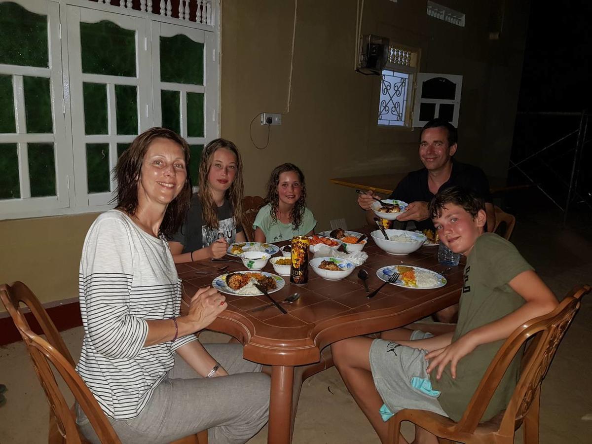 Nilaveli Beach Rooms Luaran gambar